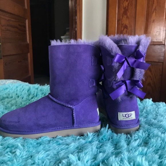 UGG Bailey bows - Picture 2 of 2